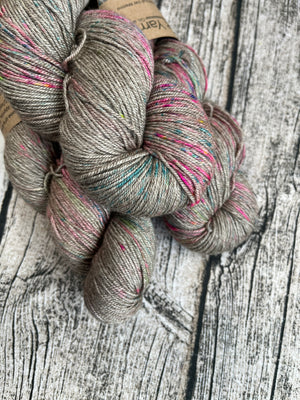 BEYUL fingering - Ooak speckle
