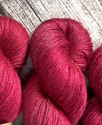 Islington - One of a Kind red