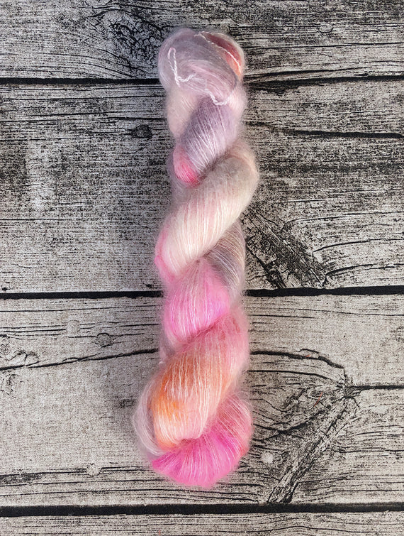 Hythe Ooak - pinks
