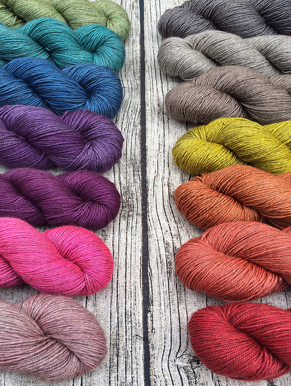 BEYUL fingering -PRE-ORDER Turquoise Tarn