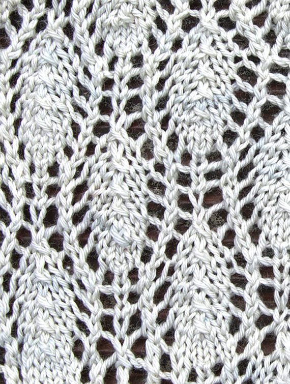 ISLINGTON fingering –  PRE-ORDER Icicle