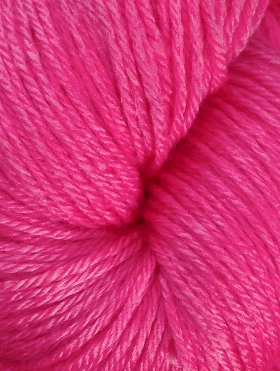 ISLINGTON fingering – PRE-ORDER Padparadscha