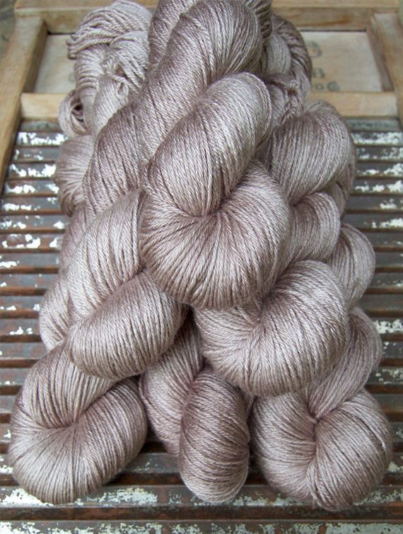 ISLINGTON fingering – PRE-ORDER Squirrelly