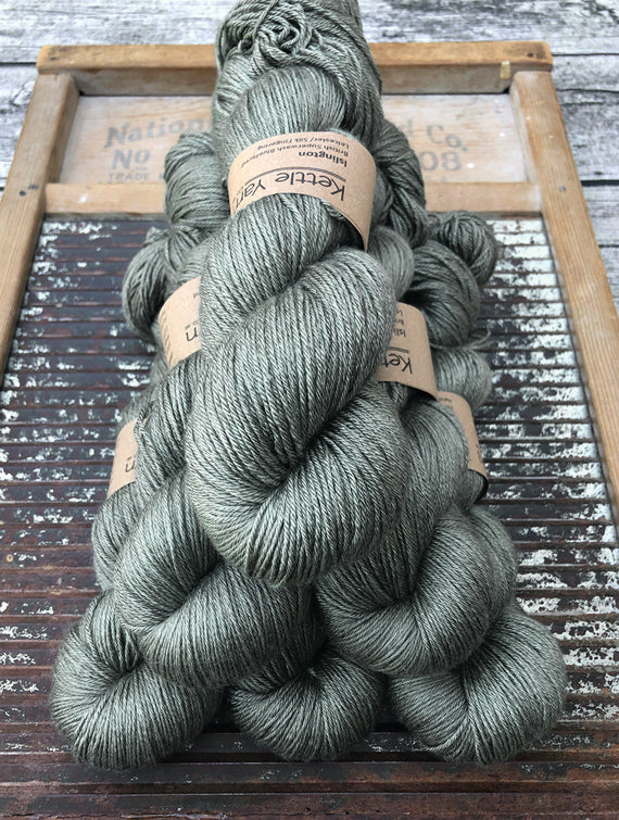 ISLINGTON fingering – PRE-ORDER Pewter